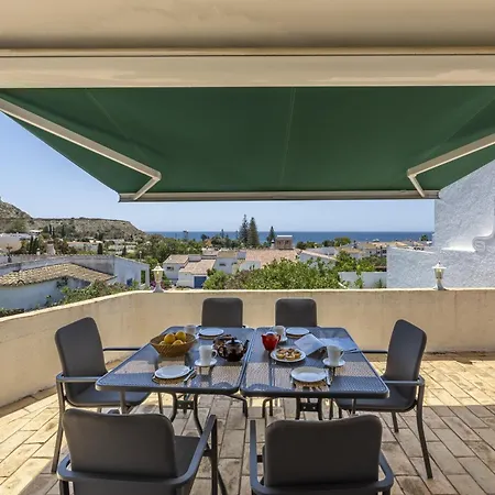 Coolhousesalgarve Luz, 3 Bed Linked House, Pool, Superb Panoramic Sea View, Casa Buganvilias Luz