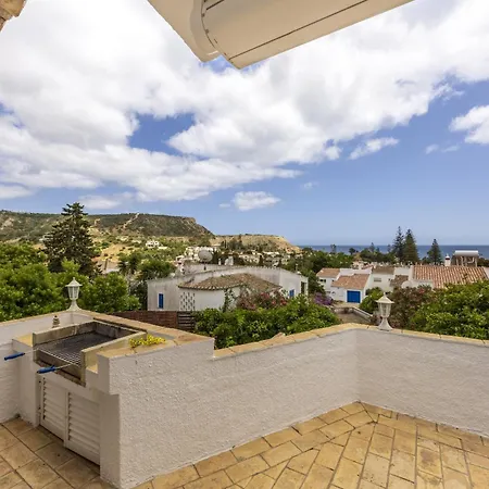 Coolhousesalgarve Luz, 3 Bed Linked House, Pool, Superb Panoramic Sea View, Casa Buganvilias Сasa de vacaciones Luz