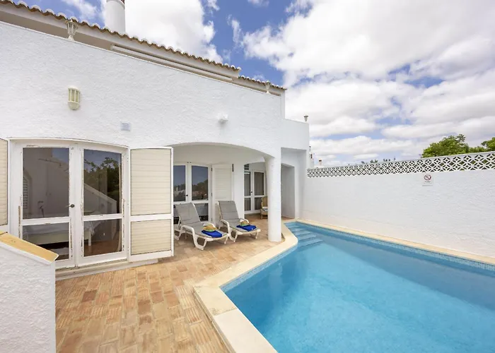 Coolhousesalgarve Luz, 3 Bed Linked House, Pool, Superb Panoramic Sea View, Casa Buganvílias Luz