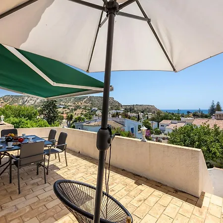 Coolhousesalgarve Luz, 3 Bed Linked House, Pool, Superb Panoramic Sea View, Casa Buganvilias