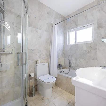 Coolhousesalgarve Luz, 3 Bed Linked House, Pool, Superb Panoramic Sea View, Casa Buganvilias Praia Da Luz
