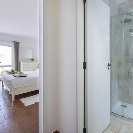Coolhousesalgarve Luz, 3 Bed Linked House, Pool, Superb Panoramic Sea View, Casa Buganvilias Dom wakacyjny